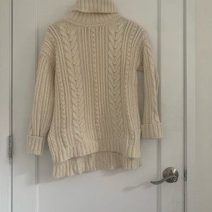 Like new Ann Taylor White/Cream Sweater Small